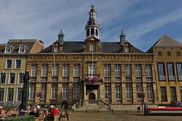 Uniek Stadspand, Compleet Woonhuis Appartement