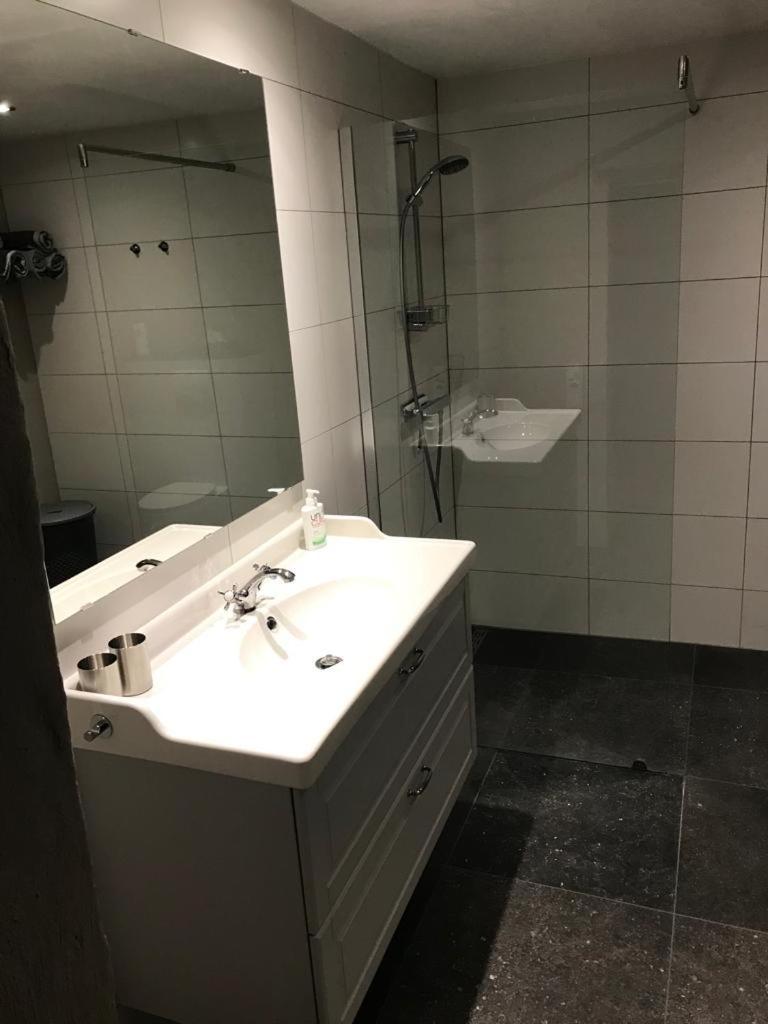 Appartement Uniek Stadspand, Compleet Woonhuis Ruremonde
